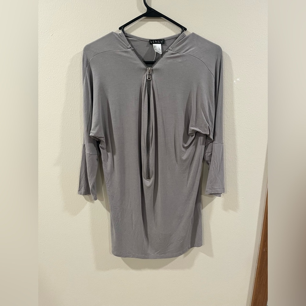 Venus Gray Quarter Length Sleeved Shirt - Size Small